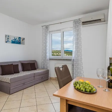 Nice Apartment In Volosko With Kitchen Exteriér fotografie