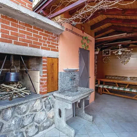 Nice Apartment In Volosko With Kitchen Exteriér fotografie